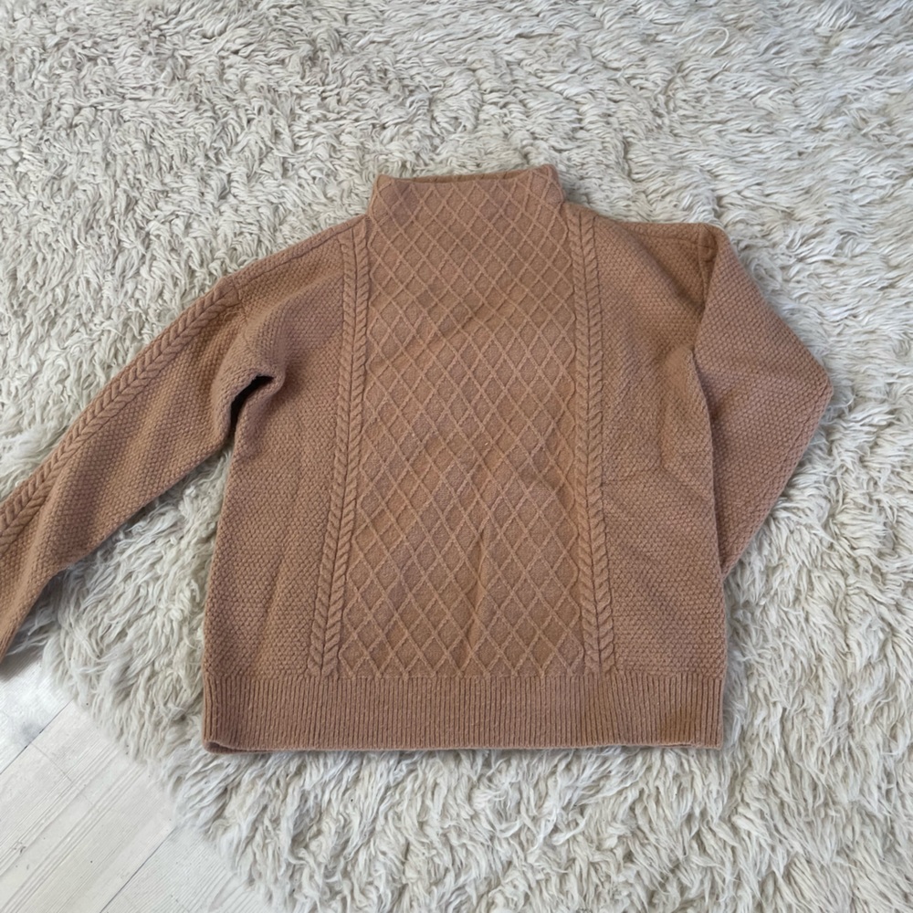 Women's Tan Sweater